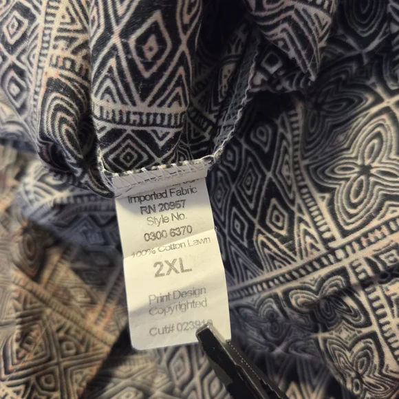Tori Richard 2XL Short-Sleeve Button Shirt Cotton Lawn Tribal Geometric Hawaii - Picture 6 of 10